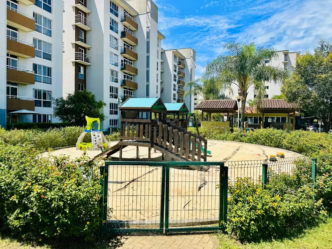 VENTA DE HERMOSO APARTAMENTO EN PISO 8 EN CONDOMINIO 9-10 COMPLETAMENTE AMOBLADO Y EQUIPADO - Imagen 12