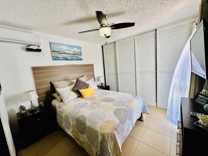 VENTA DE HERMOSO APARTAMENTO EN PISO 8 EN CONDOMINIO 9-10 COMPLETAMENTE AMOBLADO Y EQUIPADO - Imagen 7