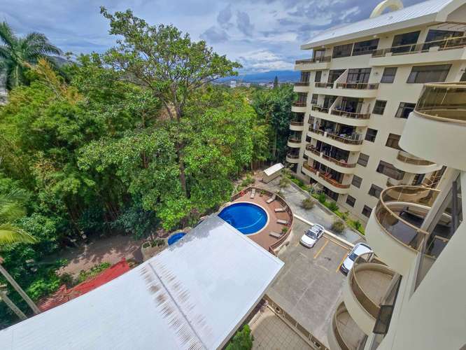 Apartamento de 219 m2 de 3 habit. + oficina y vista en San Rafael Escazú - Imagen 2