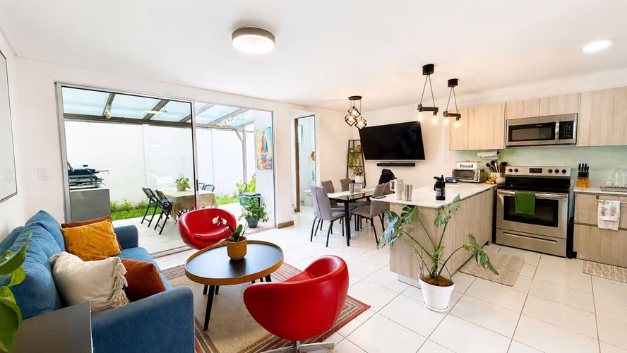 Venta Casa en Condominio en Los Arcos, Cariari, Belén