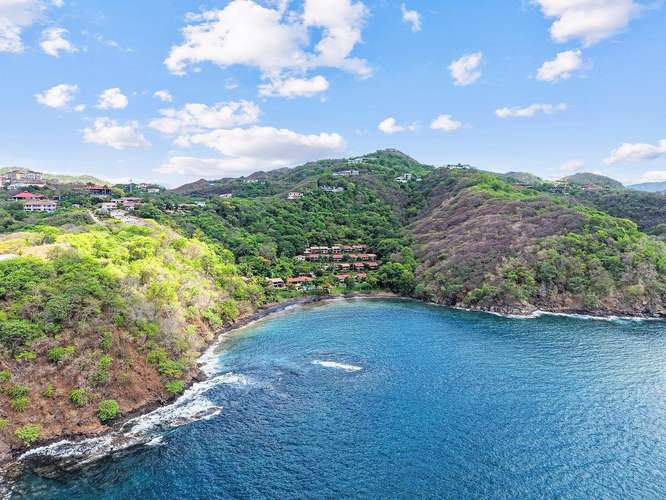 Bahía Pez Vela 17 | Villa con vista al mar en comunidad cerrada frente a la playa - Imagen 2