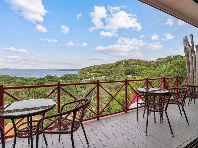 Finca con vista al mar y retiro boutique en Playa Ocotal - Imagen 17