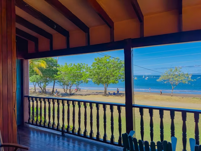 Mangos Beachfront | Propiedad frente al mar de 1.29 acres en Playas del Coco - Imagen 23