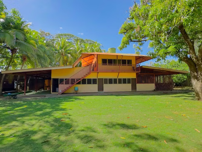 Mangos Beachfront | Propiedad frente al mar de 1.29 acres en Playas del Coco - Imagen 19