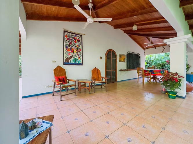 Casa Luna | Casa con piscina y jardines en 1,372 m² en Playas del Coco - Imagen 10