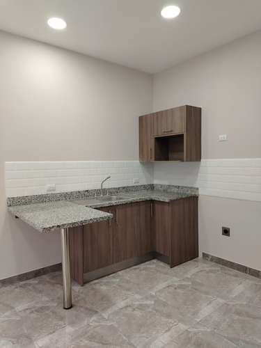 ALQUILER MODERNO APARTAMENTO EN LA TRINIDAD DE MORAVIA, EN UNA EXCELENTE UBICACIÓN TRANQUILA Y SEGURA
