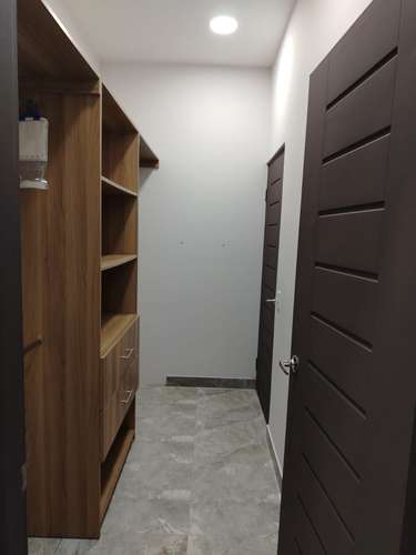 ALQUILER MODERNO APARTAMENTO EN LA TRINIDAD DE MORAVIA, EN UNA EXCELENTE UBICACIÓN TRANQUILA Y SEGURA
