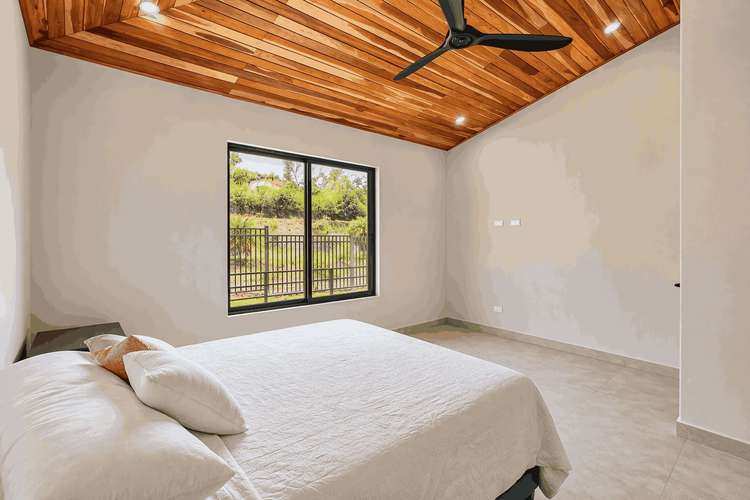 Lujosa casa en venta en Hayden Estates - Calle Morales -San Ramon de Alajuela  - Imagen 12