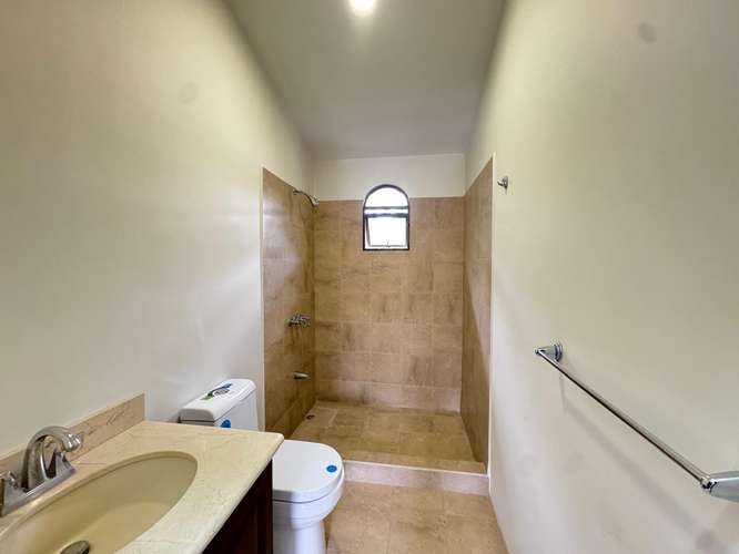 Casa Exclusiva en Condominio, Tres Ríos