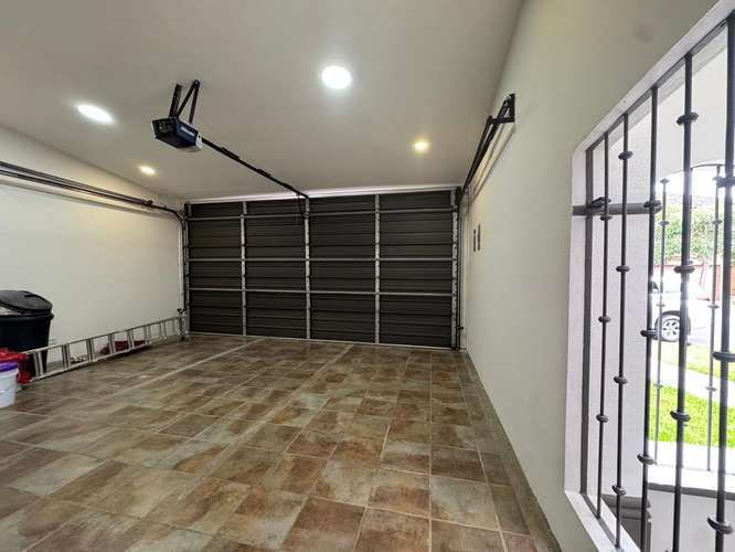 Casa Exclusiva en Condominio, Tres Ríos