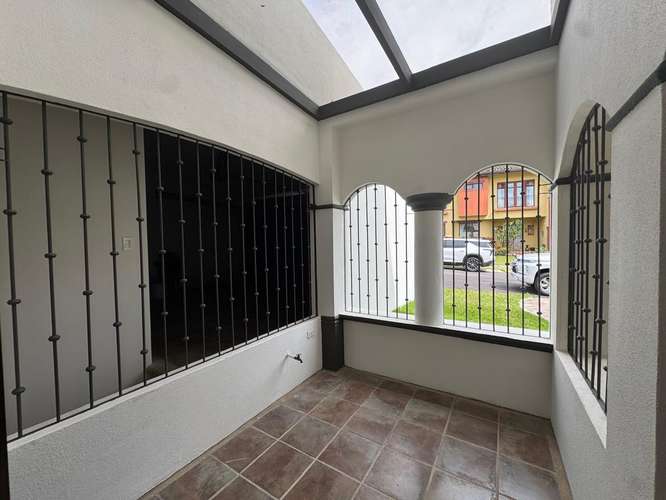 Casa Exclusiva en Condominio, Tres Ríos