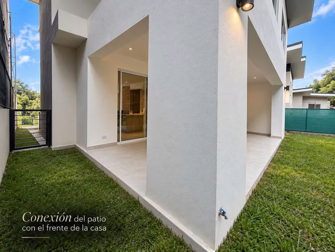 Venta de Residencia en San Rafael de Escazú. 4 Habitaciones. 366m2 de construcción -04 - Imagen 3