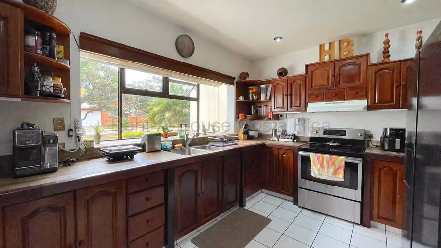  CASA EN VENTA EN RESIDENCIAL LOS ARCOS CARIARI, HEREDIA CERCA ZONAS FRANCAS | 3 HABITACIONES  - Imagen 10
