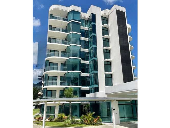 Alquiler Apartamento Nuevo de 154m2, Escazú San Rafael.