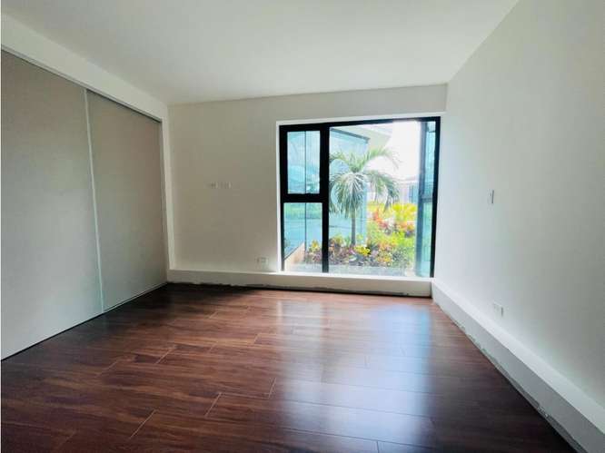 Alquiler Apartamento Nuevo de 154m2, Escazú San Rafael.