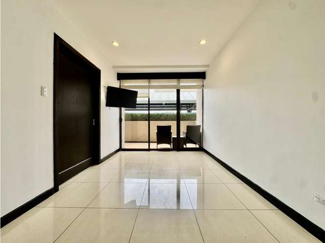Apartamento en primera planta en Santa Ana centro (inversión) - Imagen 9