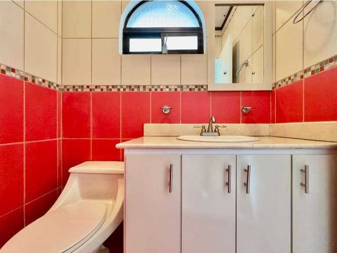 Casa en un solo nivel en Valle del Sol - Imagen 10
