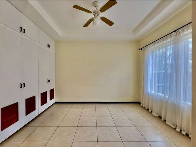Casa en un solo nivel en Valle del Sol - Imagen 16