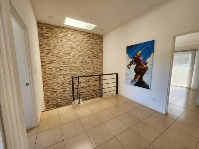 Impecable y Moderna Casa en Venta - Brasil de Santa Ana - Imagen 15