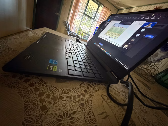 Laptop gamer victus hp 15  - Imagen 4