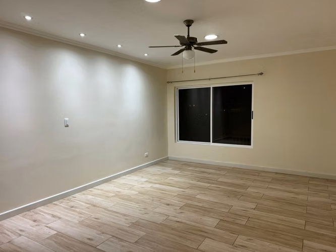 Vendo hermosa casa en Lomas de Ayarco - Imagen 7