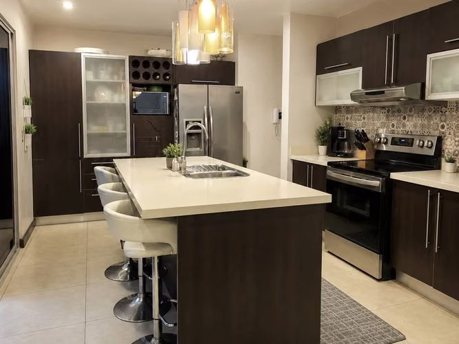 Nuevo precio! Casa Residencial Los Eliseos l Bello Horizonte, Escazú l $315,000 - Imagen 5