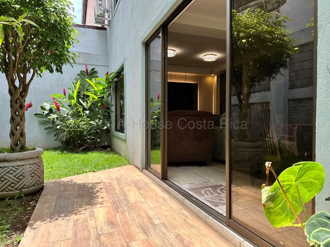 Venta casa en La Ribera Belén con beneficio extra - Imagen 10