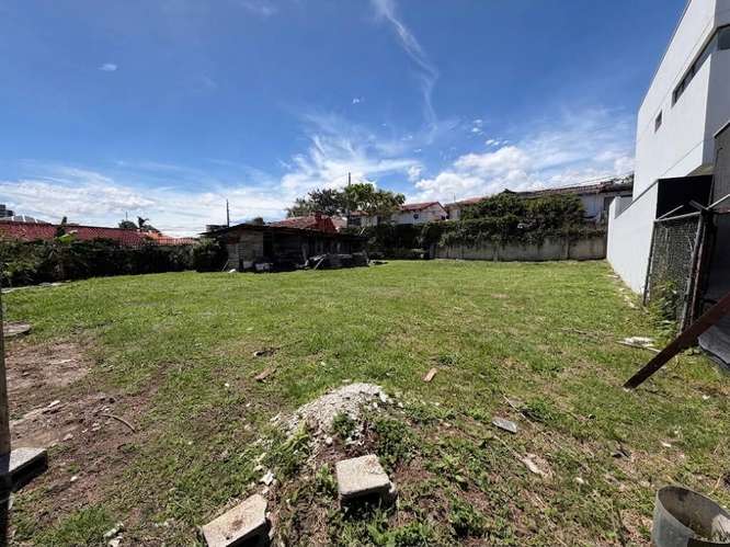 Lote en Venta l Laureles, Escazú l $380,000 - Imagen 5