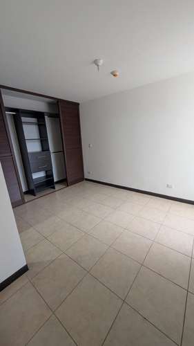 Se vende apartamento en Condominio Oasis, San José.  - Imagen 3