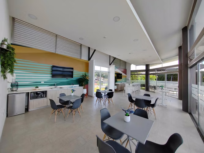 Venta de Casa en San Antonio de Alajuela. 25-646 