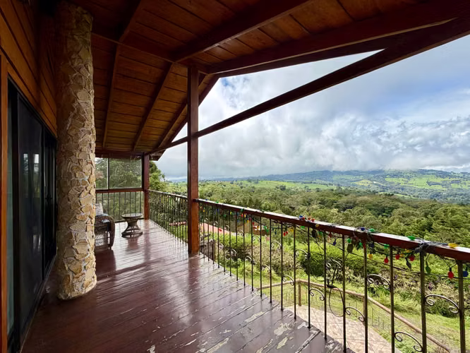 Quinta con cabaña de estilo rústico en Poasito, Alajuela - Imagen 15