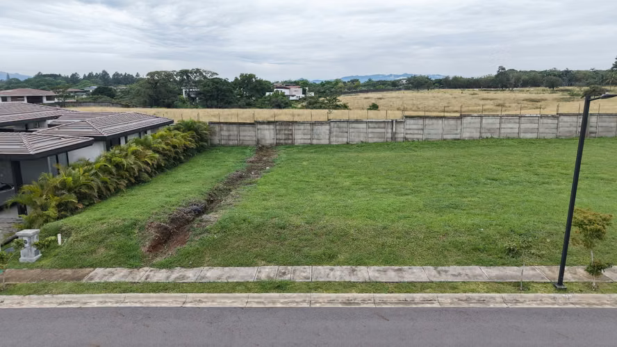 ¡GREEN CITY! Venta de increíble terreno en condominio ubicado en San Rafael de Alajuela. - Imagen 6