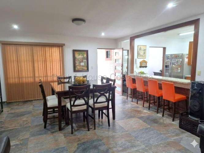 VENTA DE CASA DE 300 m² EN HEREDIA, CERCA DE OXÍGENO Y ZONAS FRANCAS | EN RESIDENCIAL CON SEGURIDAD - Imagen 9