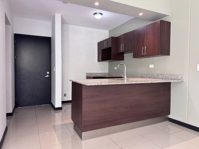 Alquiler de apartamento en Condominio Torres de Granadilla - Imagen 4