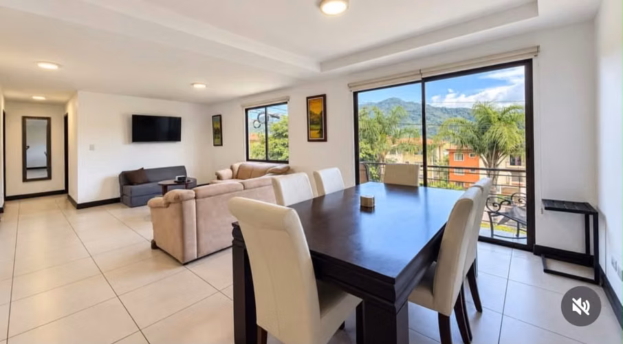APARTAMENTO EN PISO 3 AMUEBLADO