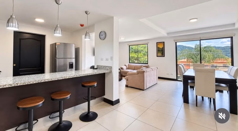 APARTAMENTO EN PISO 3 AMUEBLADO