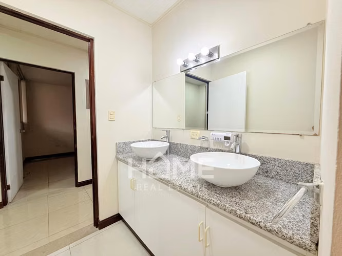Alquiler de Apartamento en Piedades de Santa Ana muy comodo lindo e iluminado 425000 - Imagen 10