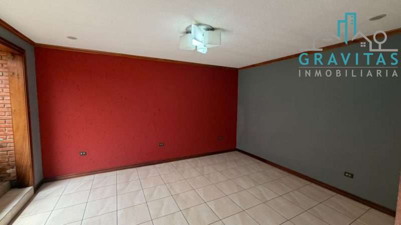 Venta de casa en la Sabana 506m2 ID 2076 - Imagen 13