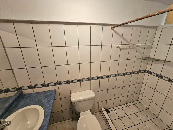 Propiedad con 2 Casas en José María Zeledón, Curridabat, San José - Imagen 17