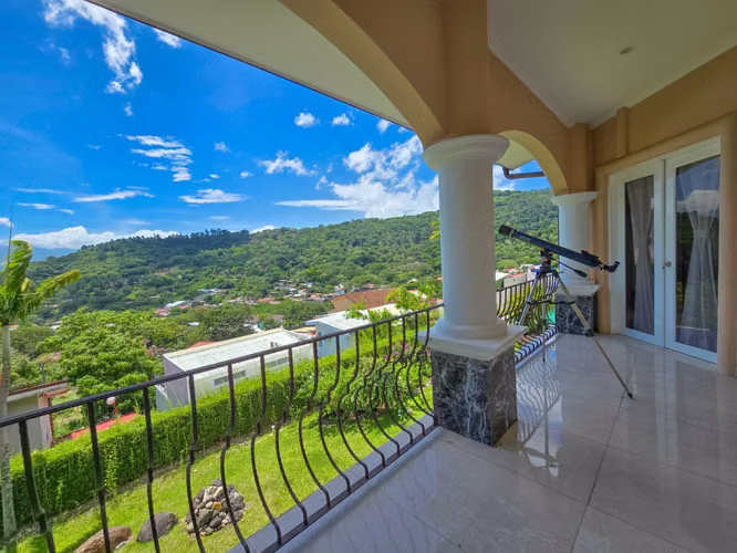 Lujosa Casa con Piscina Privada y Espectaculares Vistas / Piedades Santa Ana / 5 Habit. / 605 m² - Imagen 7
