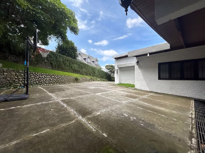 VENTA DE CASA DE 1 NIVEL CON LOTE DE 1.444 M² | BELLO HORIZONTE, ESCAZÚ - Imagen 7