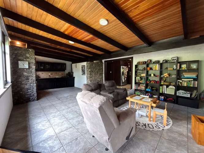 VENTA DE CASA DE 1 NIVEL CON LOTE DE 1.444 M² | BELLO HORIZONTE, ESCAZÚ - Imagen 10