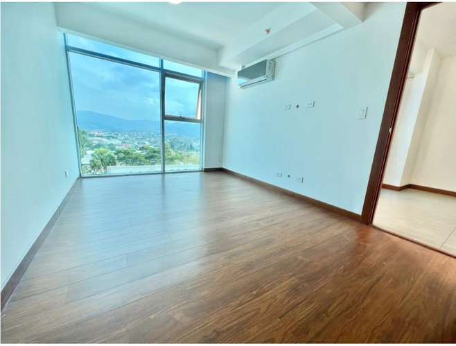 Apartamento en Los Yoses/piso 8-amenidades