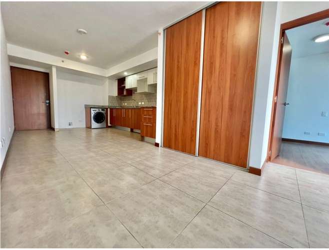 Apartamento en Los Yoses/piso 8-amenidades