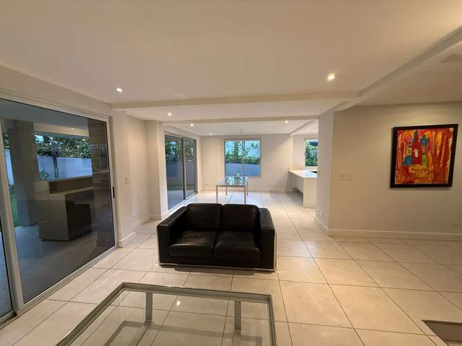 CONDOMINIO VISTAS DE ESCAZÚ – CASA TOWNHOUSE ESQUINERA - Imagen 18