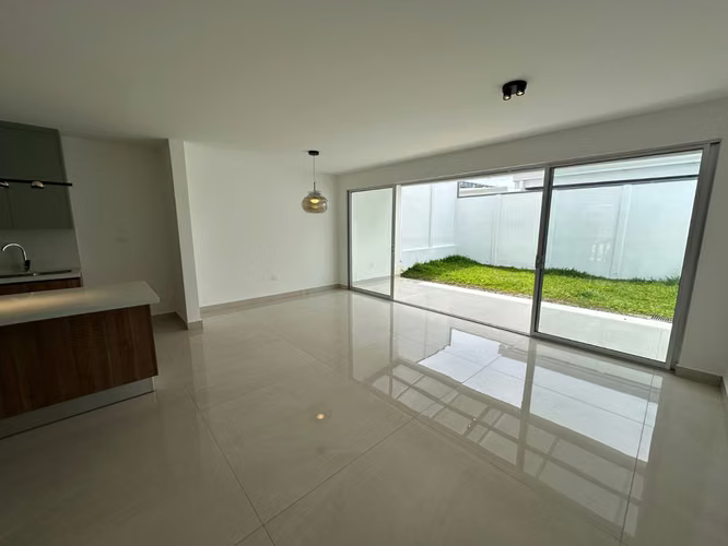 Casa en Condominio en Santo Domingo - Imagen 3