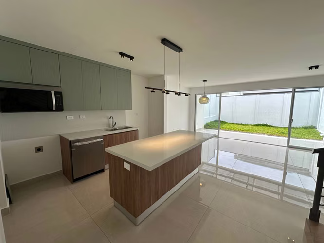Casa en Condominio en Santo Domingo - Imagen 2
