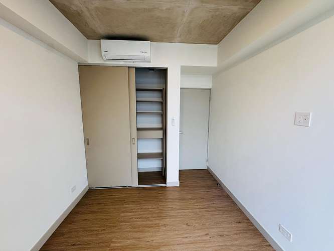 Alquiler de Apartamento Semi Amoblado en Secrt Escalante 
