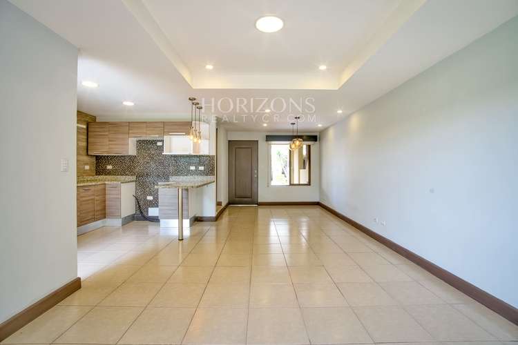 Se vende Casa con patio Condominio Valle Alto 3 Habitaciones Vista a las Montañas nja1302 - Imagen 2