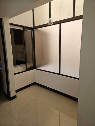 Alquiler en Santa Ana Centro: Apartamento con línea blanca y parqueo para 2 vehículos  - Imagen 7